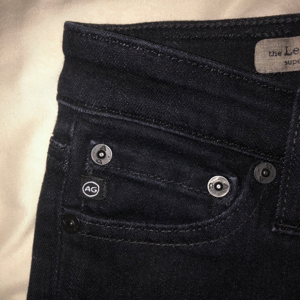 (AG) Skinny Crop Jeans